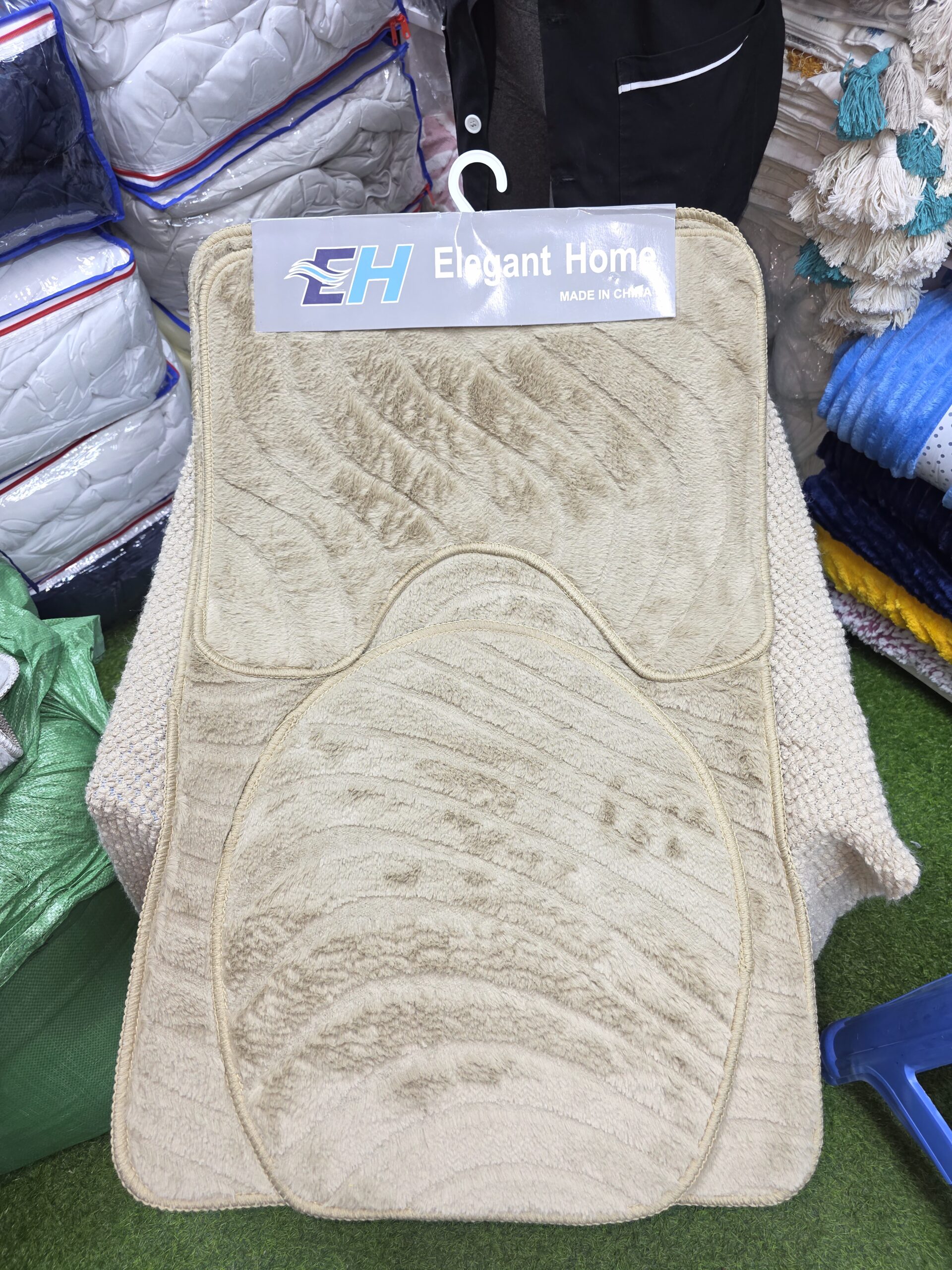 20251211_105627 3 in 1 Toilet Mat Set - Image 1